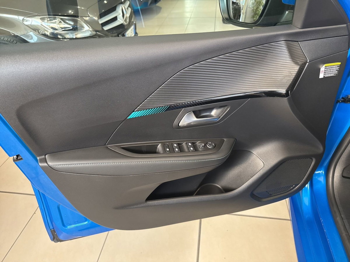 Peugeot 208 motore elettrico 136 CV 5 porte Allure Pack (12)