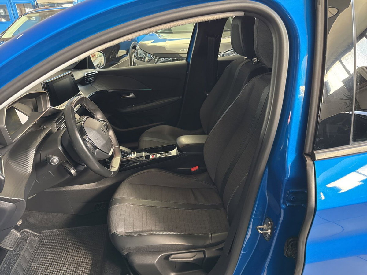 Peugeot 208 motore elettrico 136 CV 5 porte Allure Pack (13)