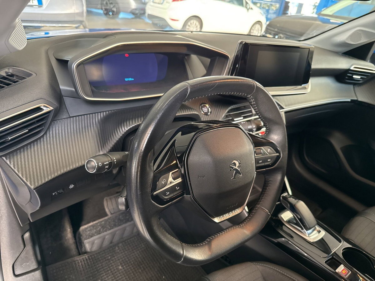 Peugeot 208 motore elettrico 136 CV 5 porte Allure Pack (14)