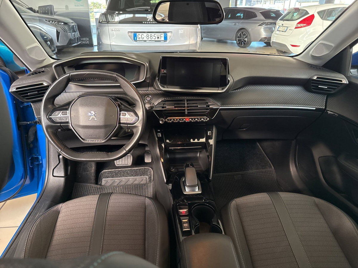 Peugeot 208 motore elettrico 136 CV 5 porte Allure Pack (17)