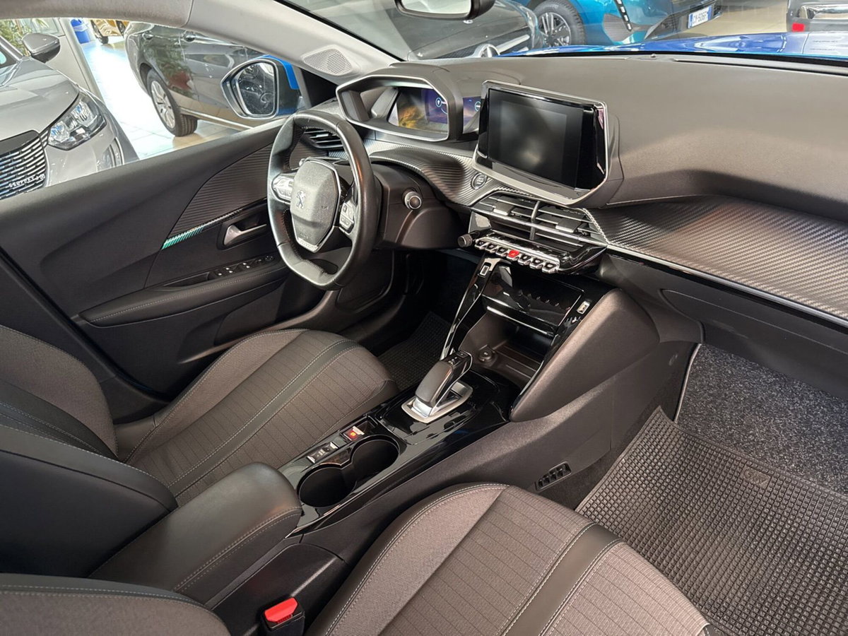 Peugeot 208 motore elettrico 136 CV 5 porte Allure Pack (20)