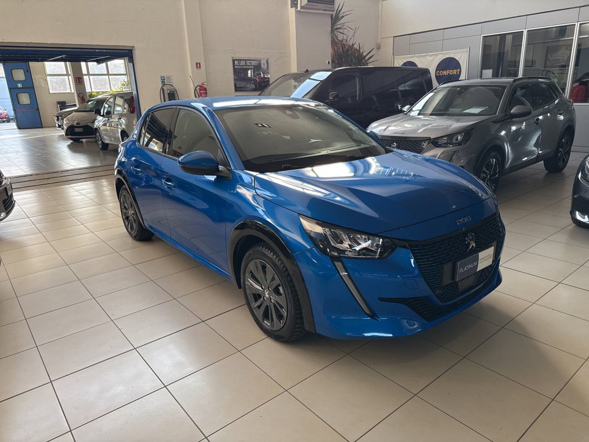 Peugeot 208 motore elettrico 136 CV 5 porte Allure Pack (7)