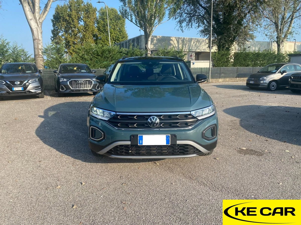 Volkswagen T-Roc 2.0 tdi Life 115cv (2)