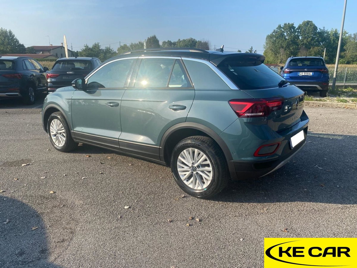 Volkswagen T-Roc 2.0 tdi Life 115cv (3)