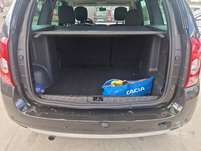 Dacia Duster 1.5 dCi 110CV 4x2 Lauréate (7)