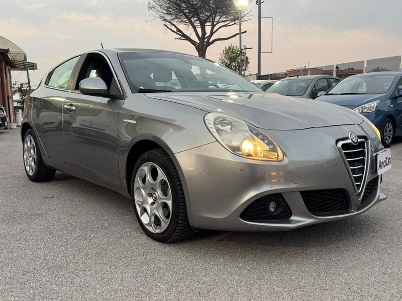 Alfa Romeo Giulietta 1.6 JTDm-2 Distinctive