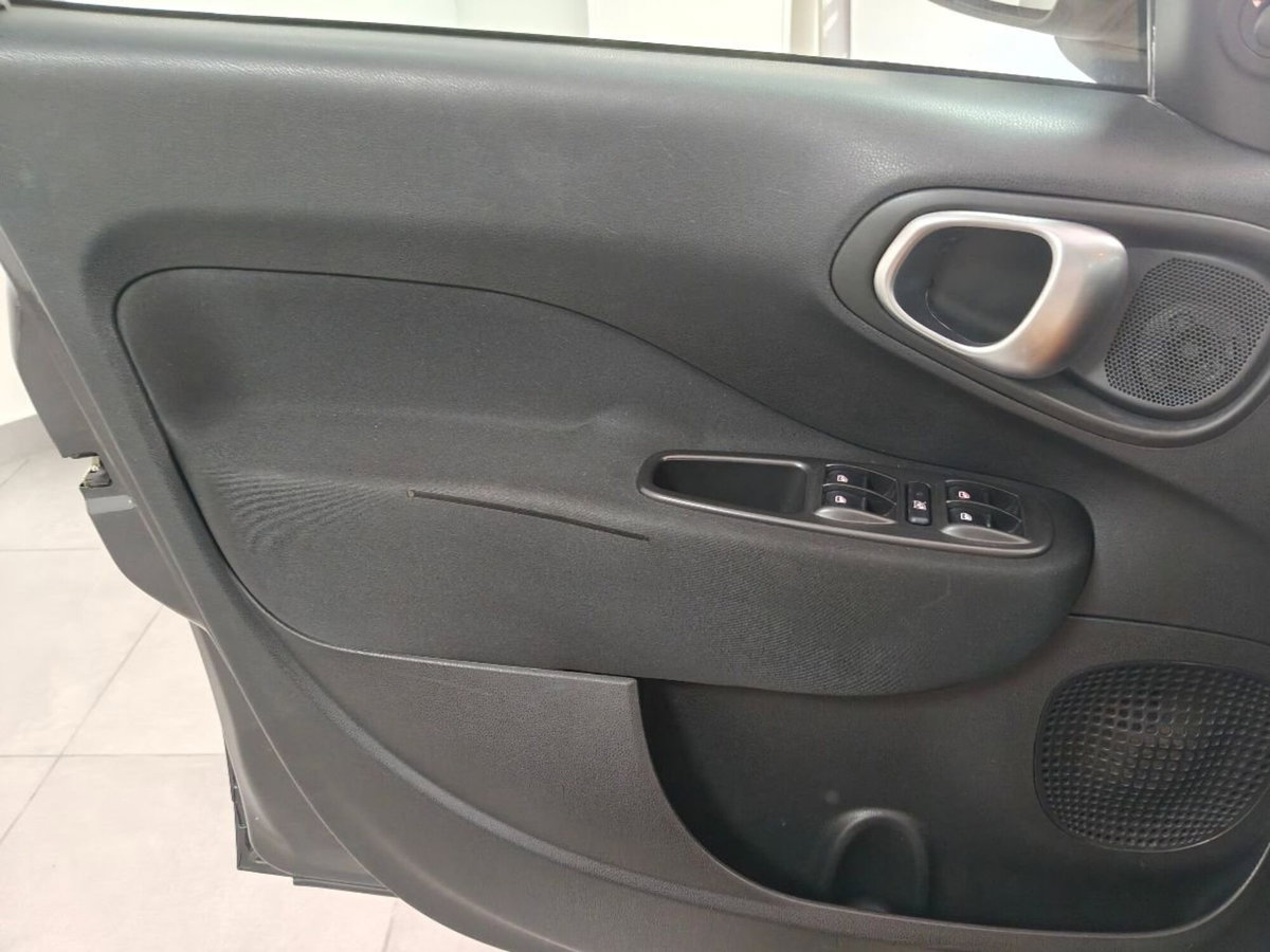 Fiat 500L 1.3 Multijet 95 CV Pop Star (13)