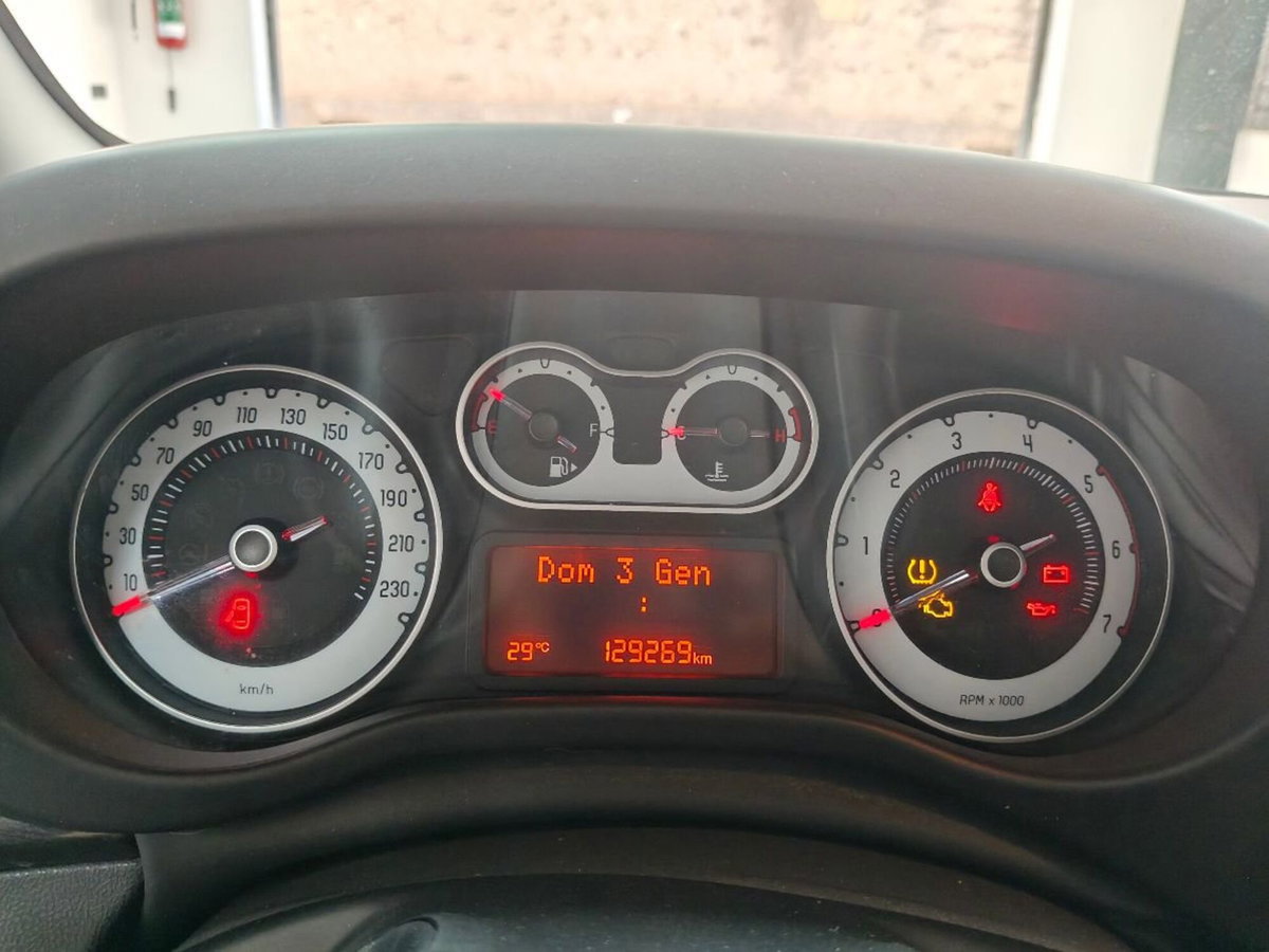 Fiat 500L 1.3 Multijet 95 CV Pop Star (6)