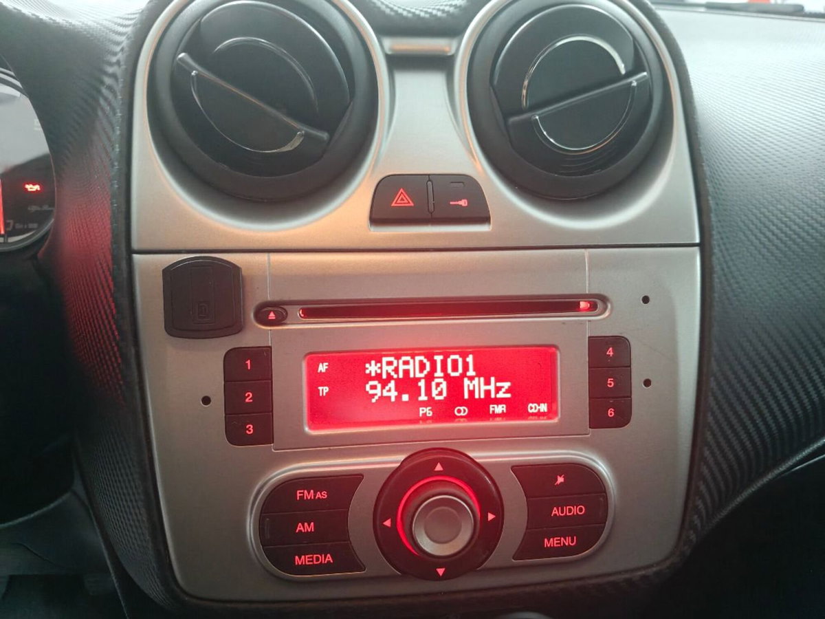 Alfa Romeo MiTo 1.6 JTDm 16V Progression (14)