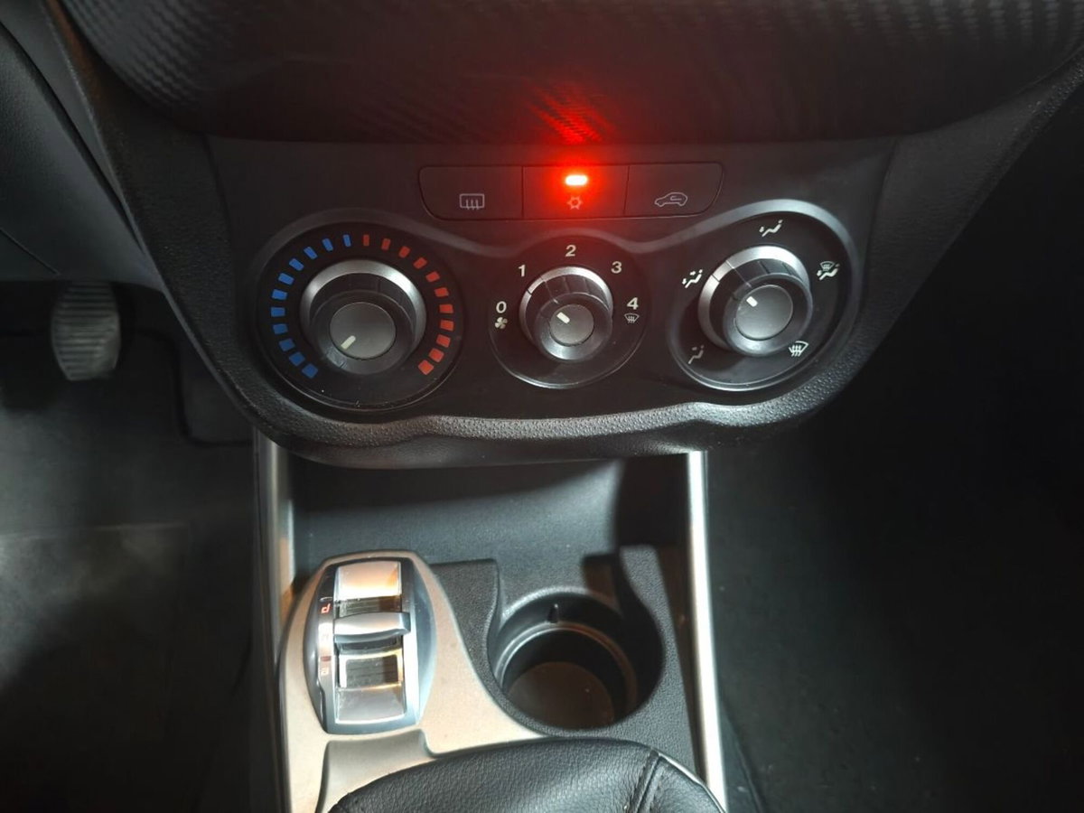 Alfa Romeo MiTo 1.6 JTDm 16V Progression (15)