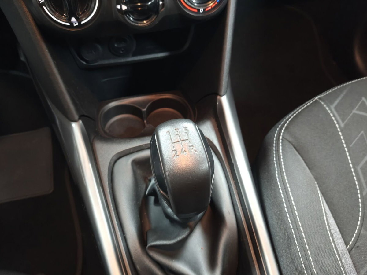 Peugeot 2008 75 Active (10)