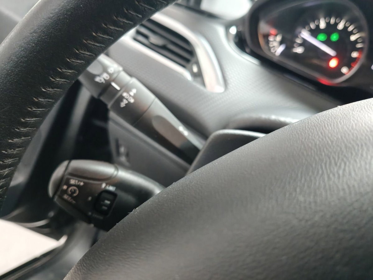 Peugeot 2008 75 Active (12)