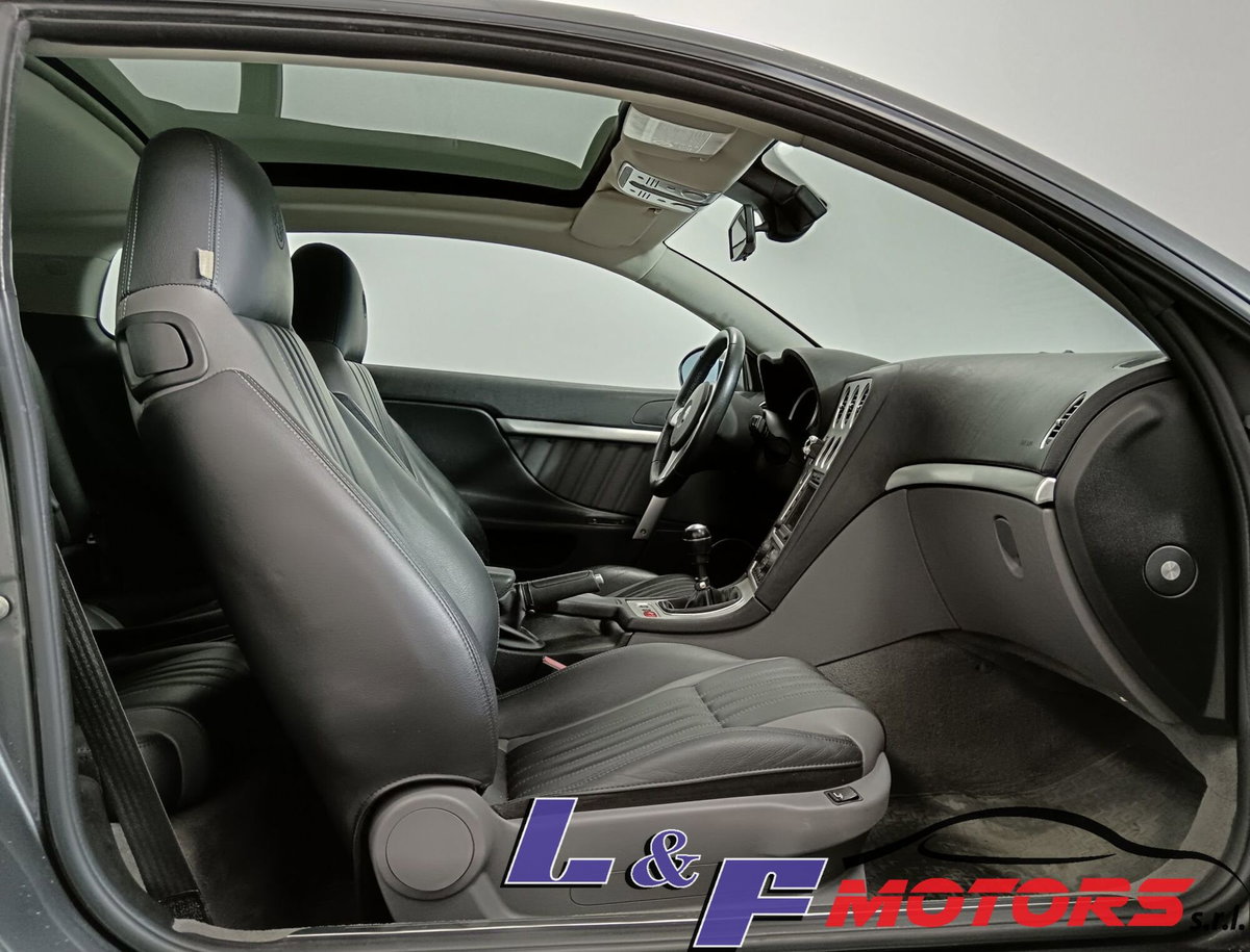 Alfa Romeo Brera 3.2 JTS V6 Q4 Sky Window Q-Tronic (12)