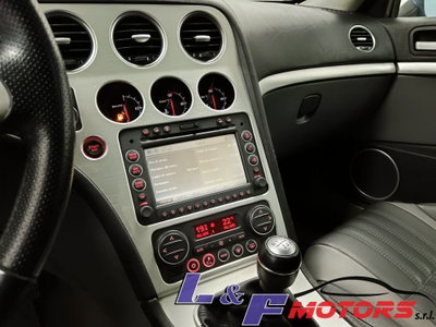 Alfa Romeo Brera 3.2 JTS V6 Q4 Sky Window Q-Tronic (17)