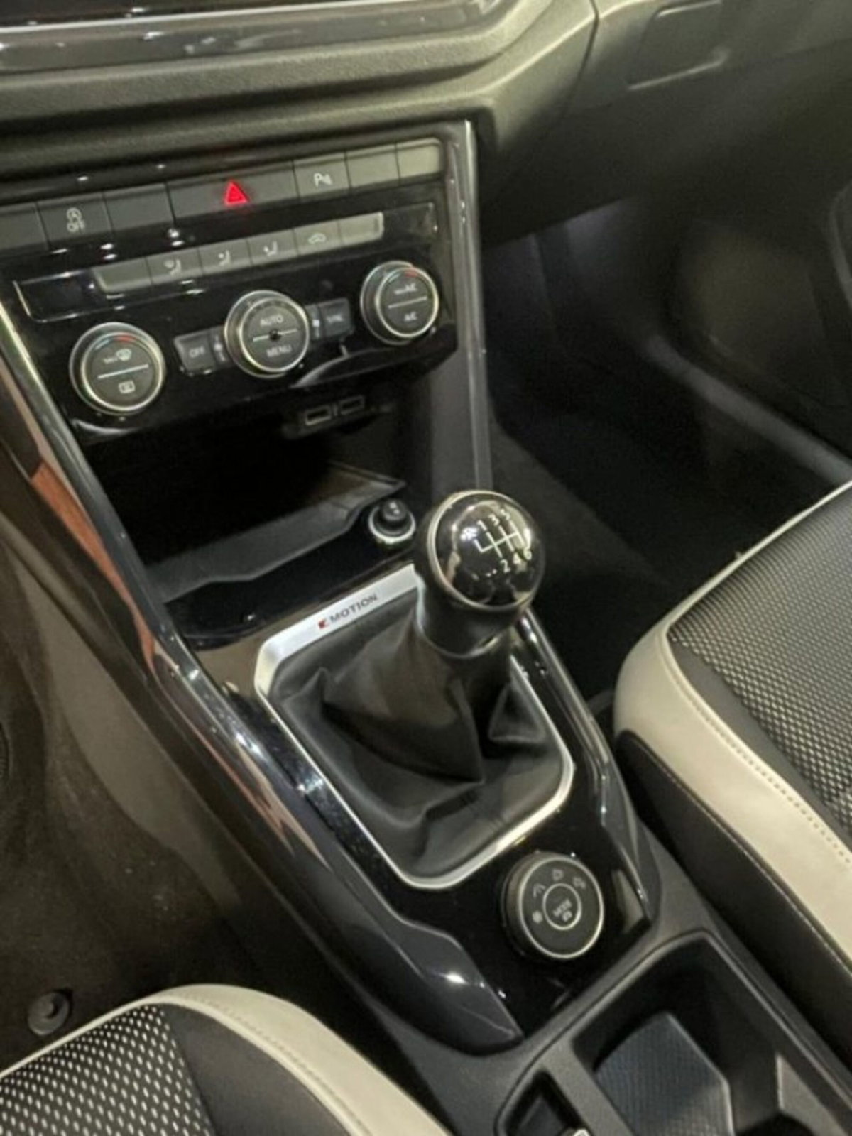 Volkswagen T-Roc 2.0 TDI SCR 4MOTION Style BlueMotion Technology (5)