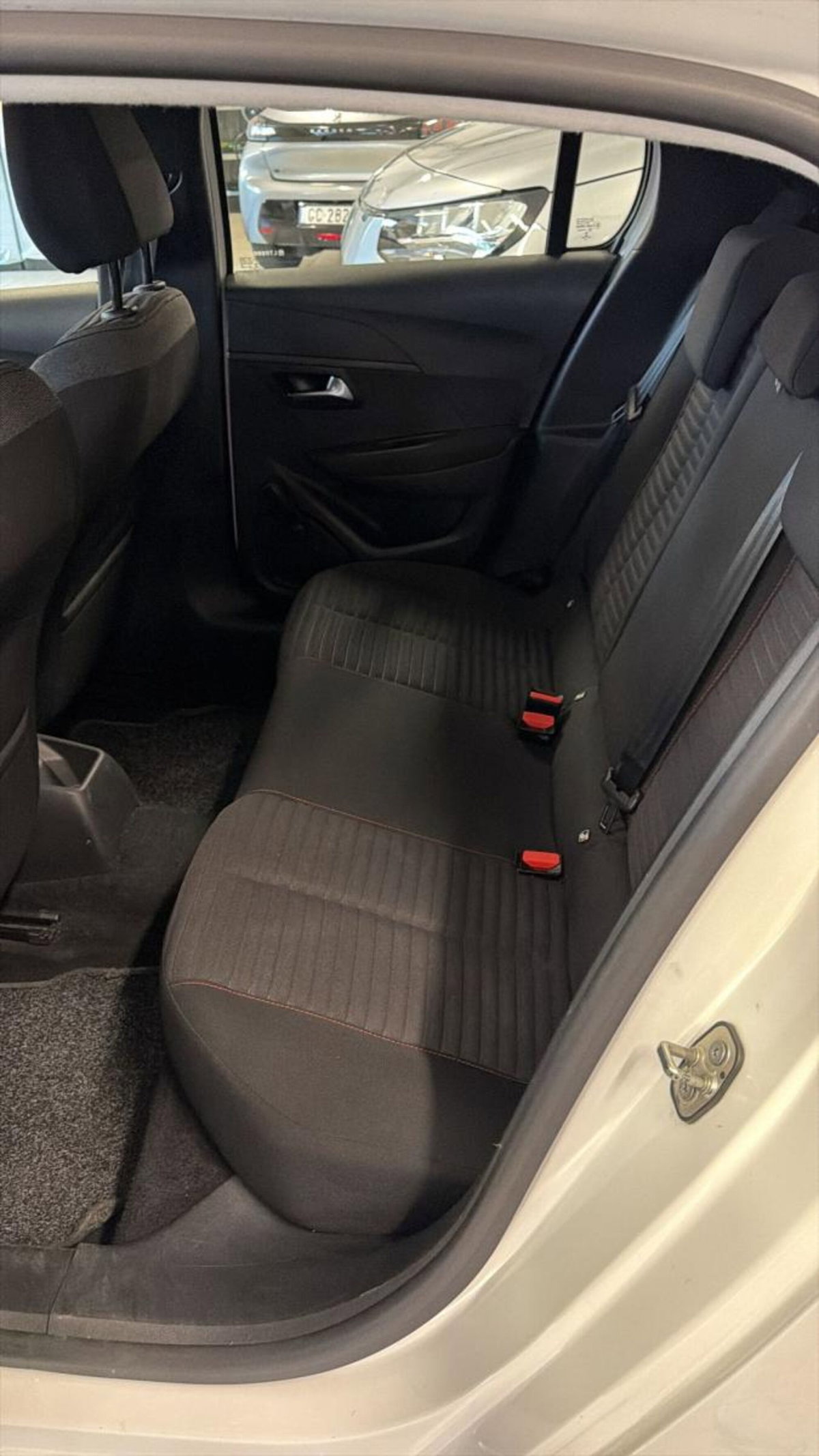 Peugeot 208 PureTech 75 Stop&Start 5 porte Active Pack (10)