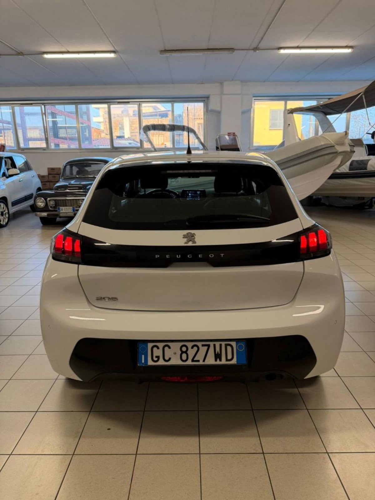Peugeot 208 PureTech 75 Stop&Start 5 porte Active Pack (11)