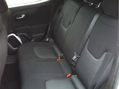 Jeep Renegade 1.6 Mjt 120 CV Limited (5)