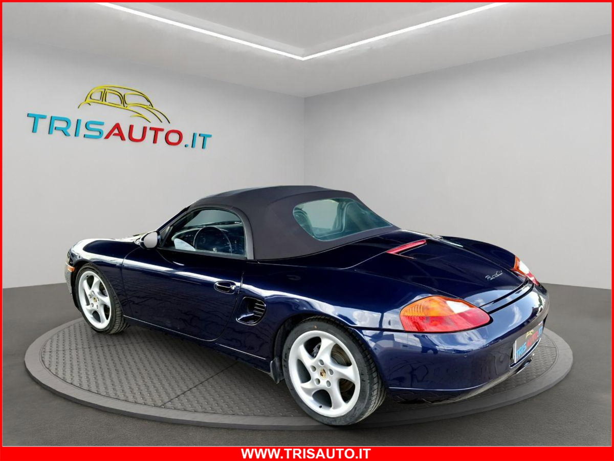 Porsche Boxster 2.7 (2)