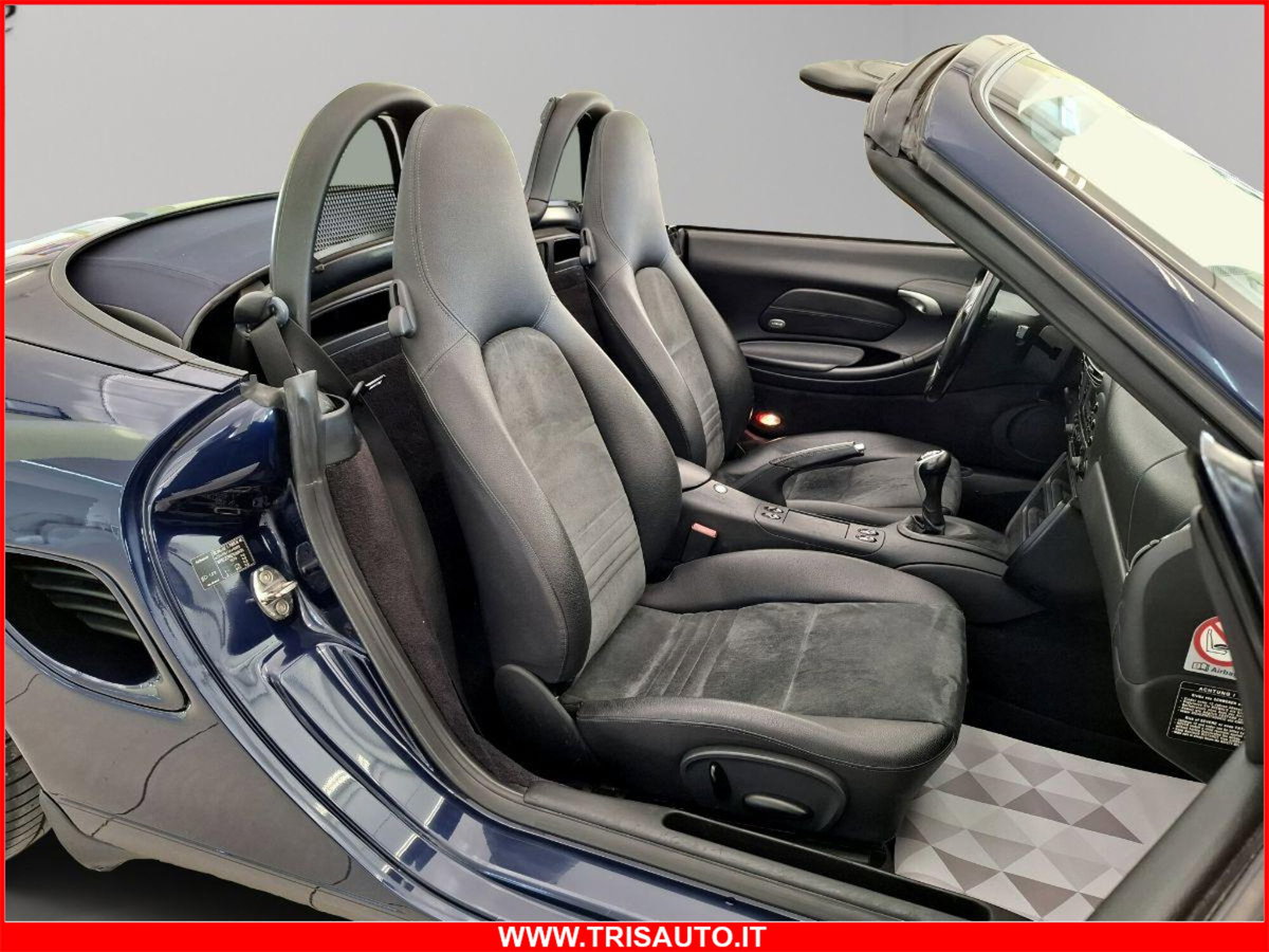 Porsche Boxster 2.7 (8)