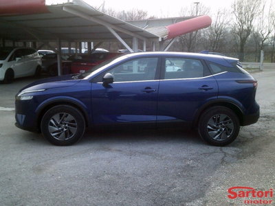 Nissan Qashqai 1.3 DIG-T 140 CV Tekna (4)