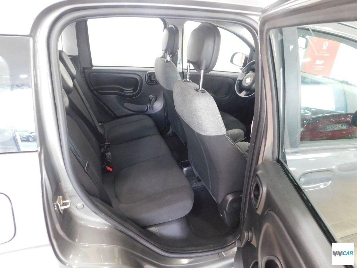 Fiat Panda 1.0 FireFly S&S Hybrid City Cross (6)