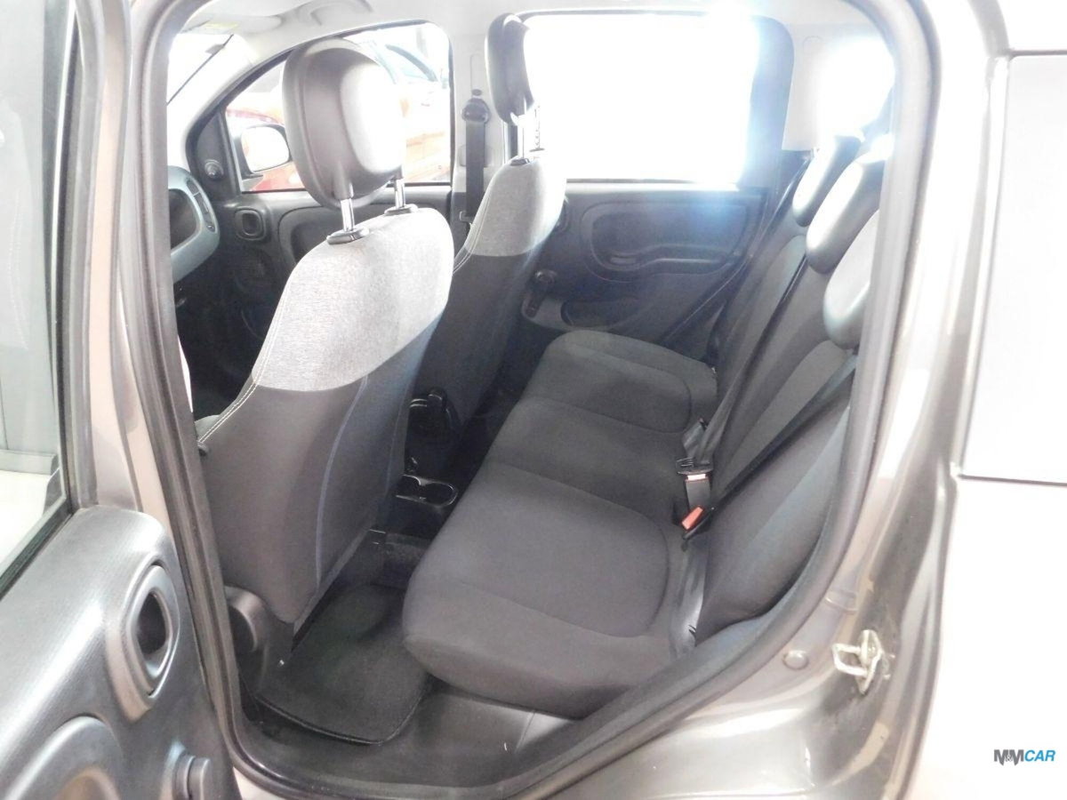 Fiat Panda 1.0 FireFly S&S Hybrid City Cross (7)