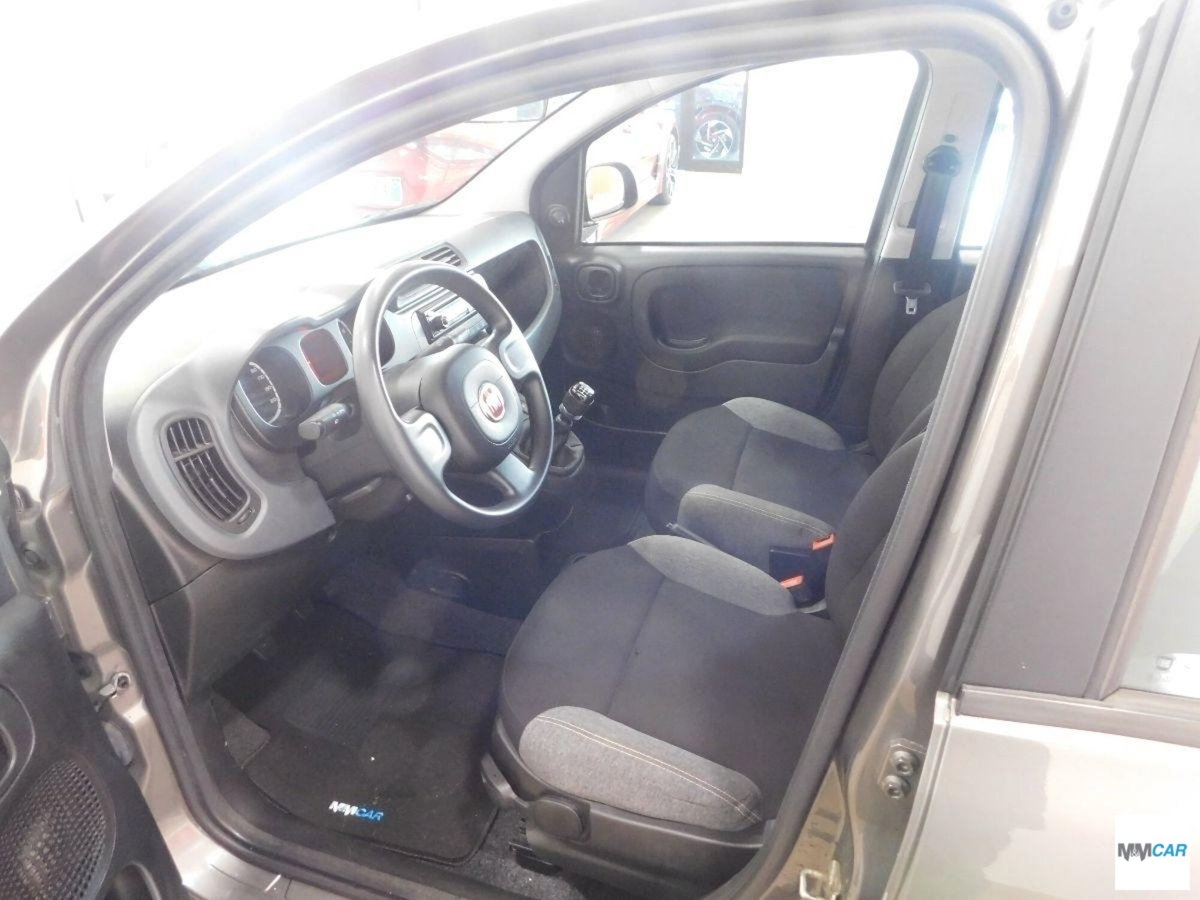 Fiat Panda 1.0 FireFly S&S Hybrid City Cross (8)