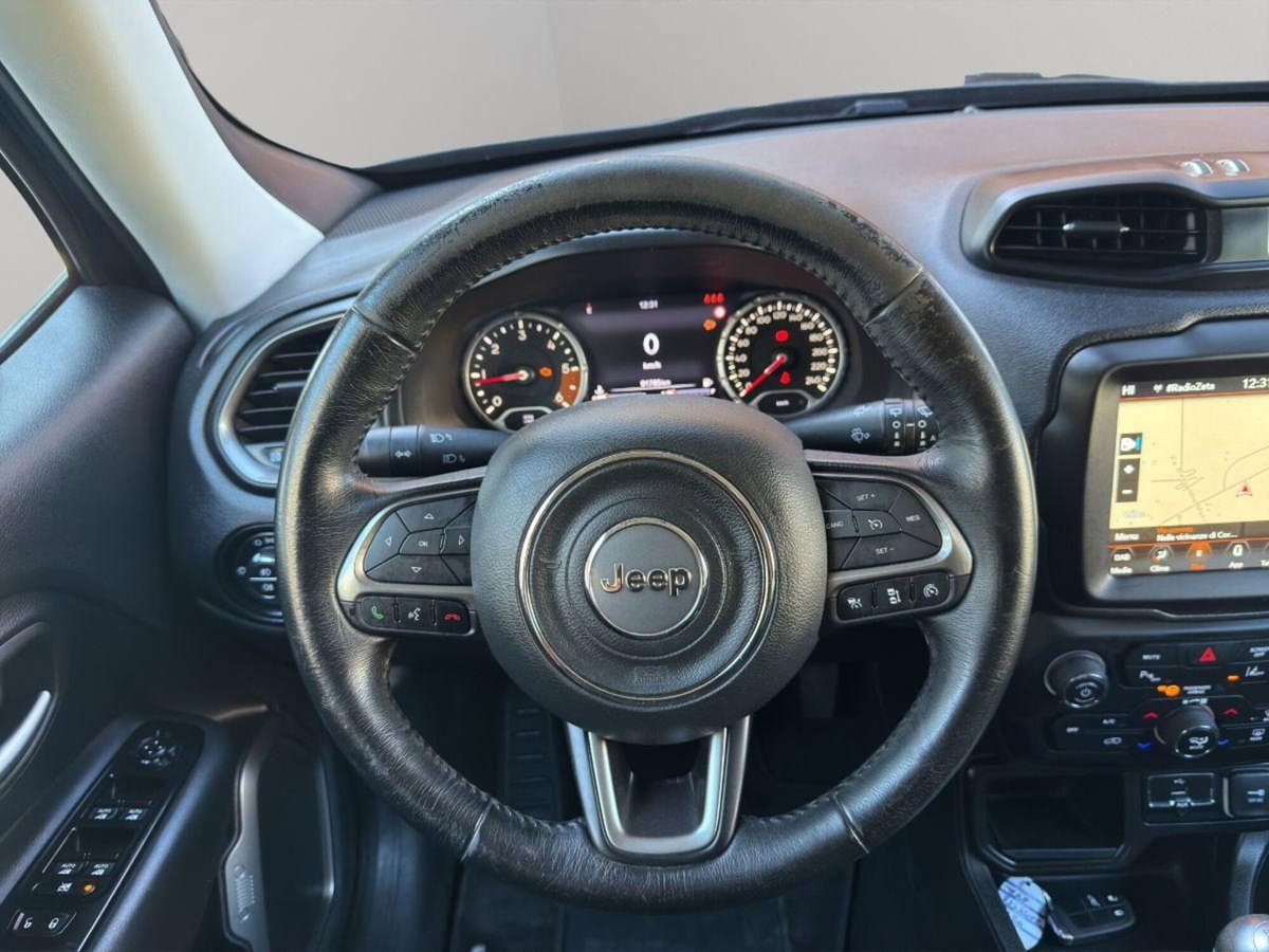 Jeep Renegade 1.6 Mjt 120 CV Limited (19)