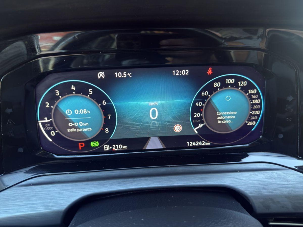 Volkswagen Golf 1.5 TSI ACT DSG 5p. Executive BlueMotion Tech. (18)