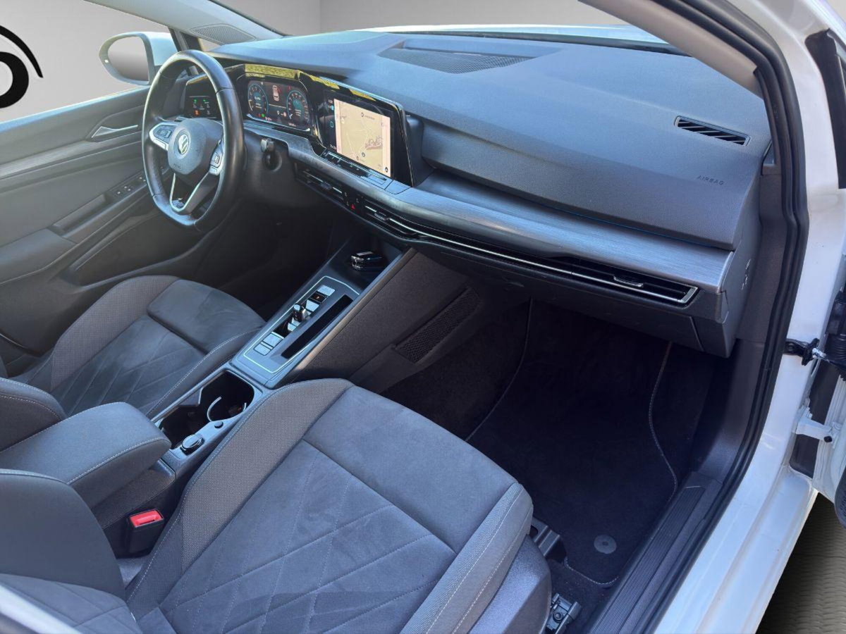 Volkswagen Golf 1.5 TSI ACT DSG 5p. Executive BlueMotion Tech. (20)