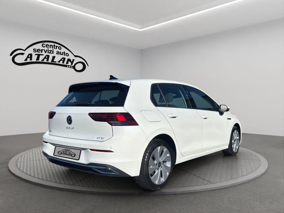 Volkswagen Golf 1.5 TSI ACT DSG 5p. Executive BlueMotion Tech. (5)