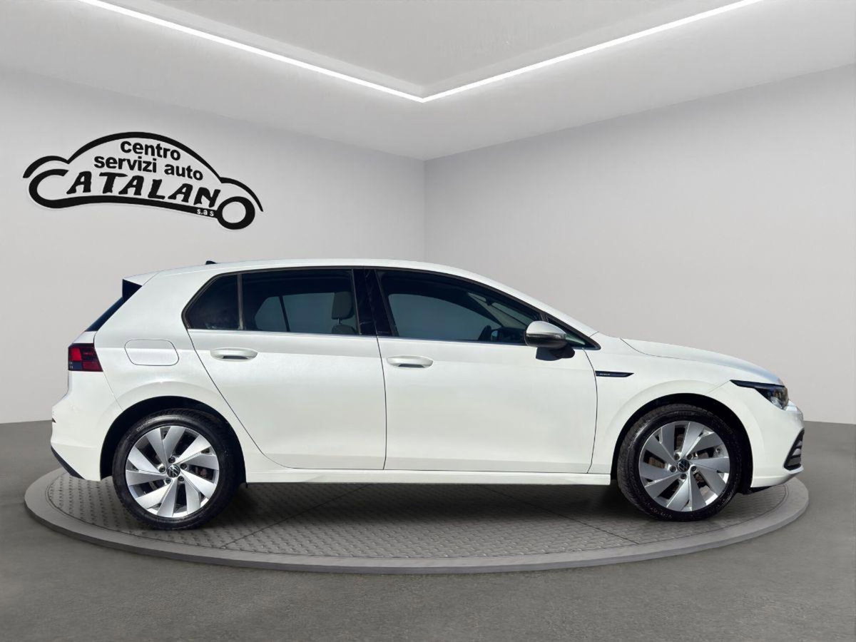 Volkswagen Golf 1.5 TSI ACT DSG 5p. Executive BlueMotion Tech. (6)