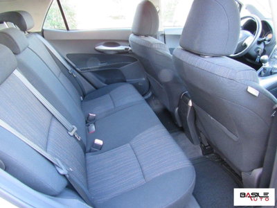 Toyota Auris 1.4 D-4D 5 porte Sol (11)