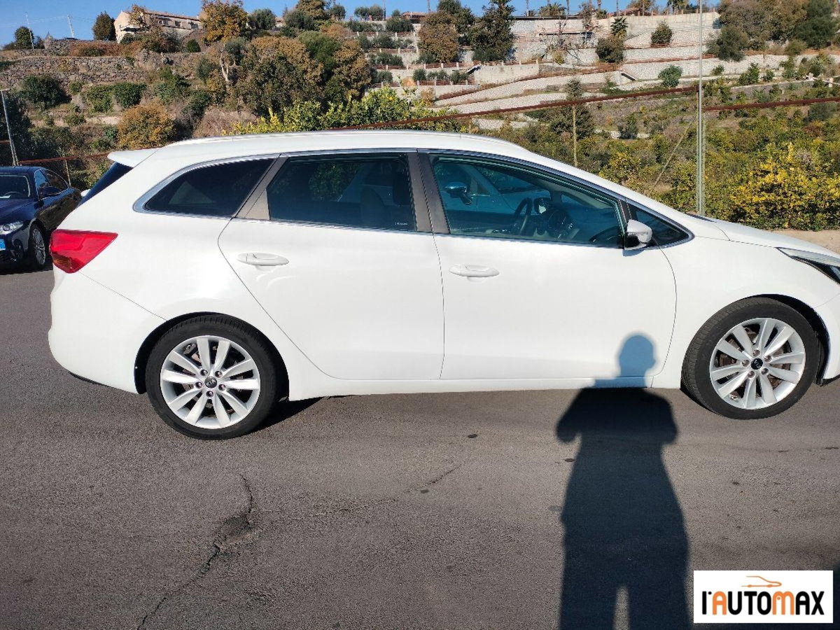 Kia cee'd Sport Wagon 1.6 CRDi 128 CV aut. SW Platinum (7)
