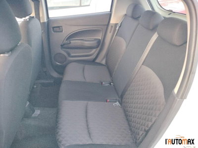 Mitsubishi Space Star 1.2 Invite Radio (10)