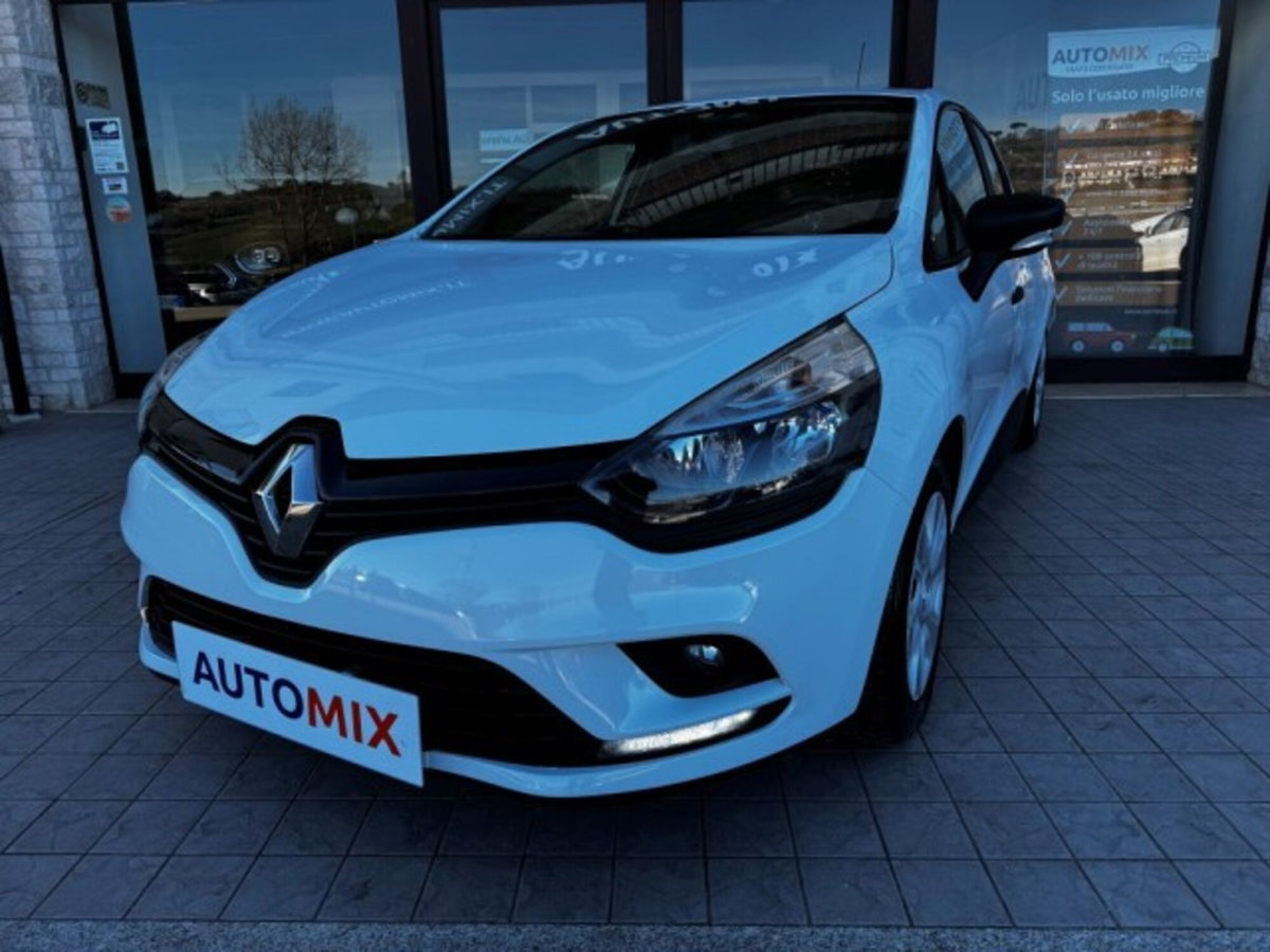 Renault Clio 1.5 dCi 8V 75CV Start&Stop 5 porte Van (3)