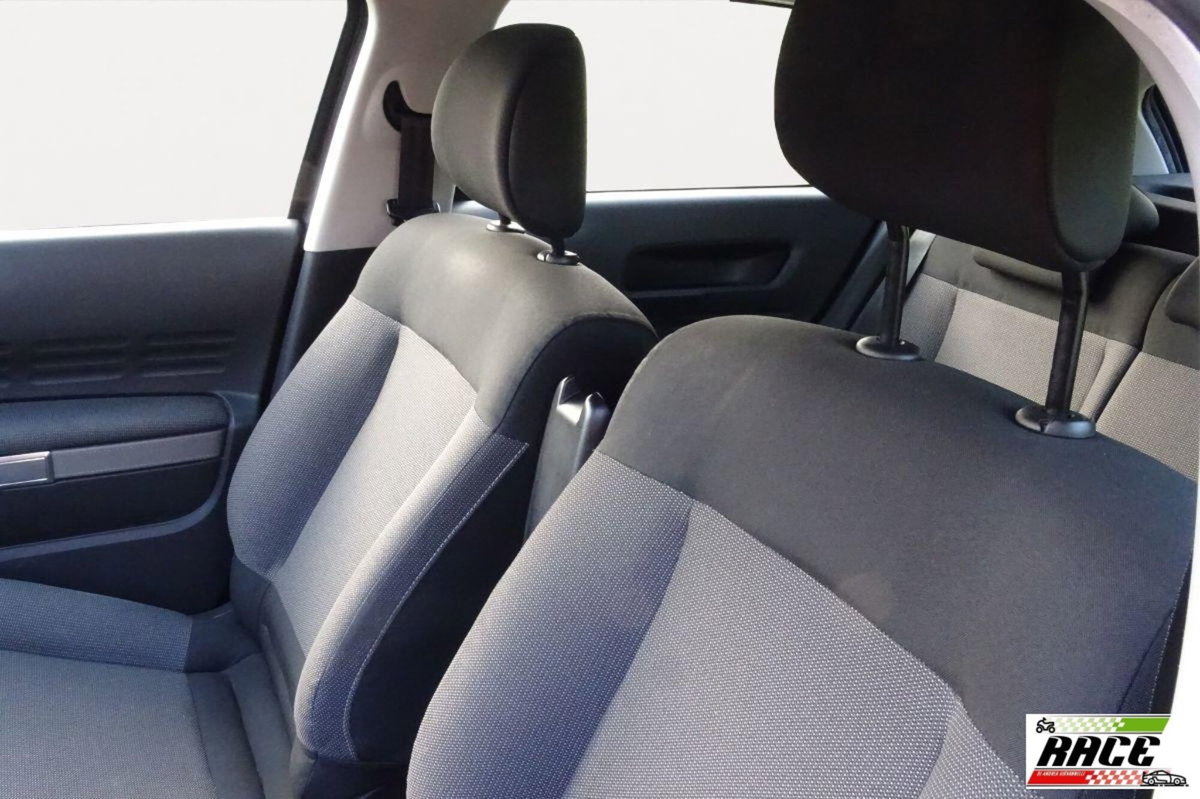 Citroen C4 Cactus BlueHDi 100 Shine (13)