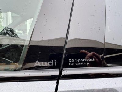 Audi Q5 Sportback 40 2.0 tdi mhev 12V S line Plus quattro s-tronic (13)