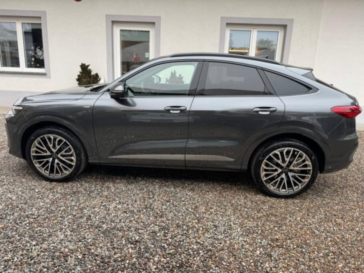 Audi Q5 Sportback 40 2.0 tdi mhev 12V S line Plus quattro s-tronic (5)