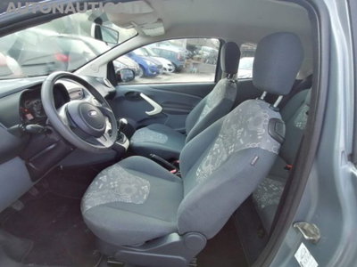 Ford Ka 1.3 TDCi 75CV (8)