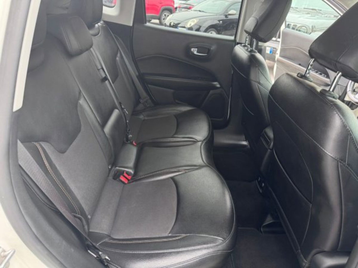 Jeep Compass 2.0 Multijet II 4WD Limited (20)