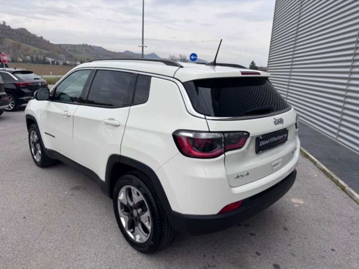 Jeep Compass 2.0 Multijet II 4WD Limited (7)
