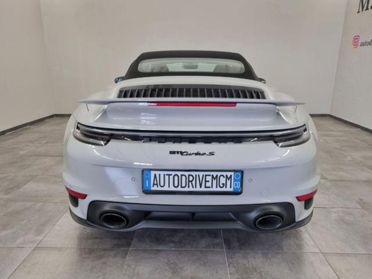 Porsche 911 Cabrio Cabrio 3.7 Turbo S auto (5)