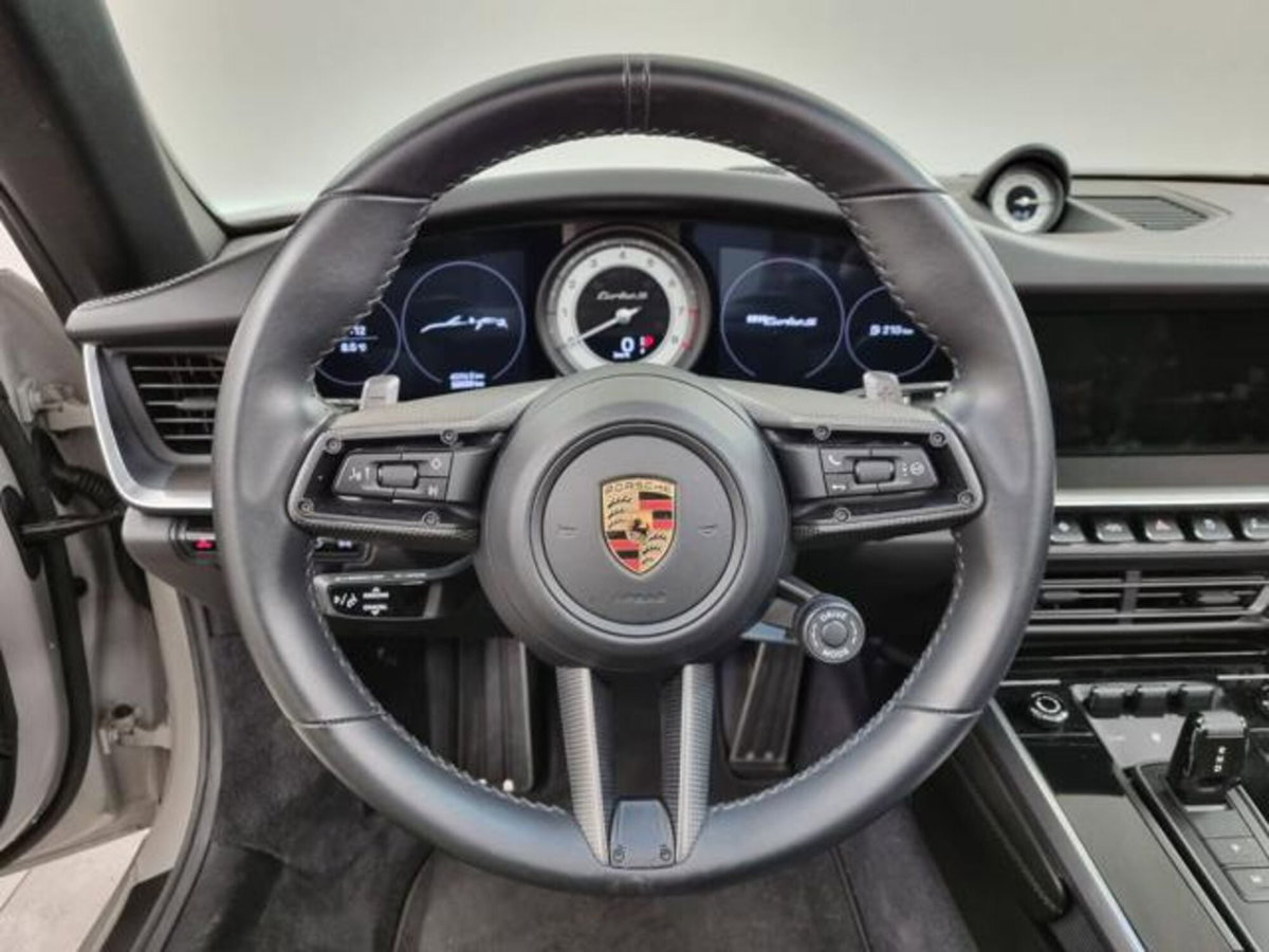 Porsche 911 Cabrio Cabrio 3.7 Turbo S auto (8)