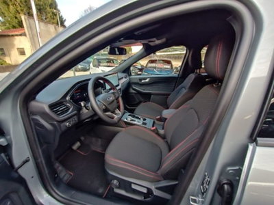 Ford Kuga 2.5 Full Hybrid 190 CV CVT 2WD ST-Line Design (10)