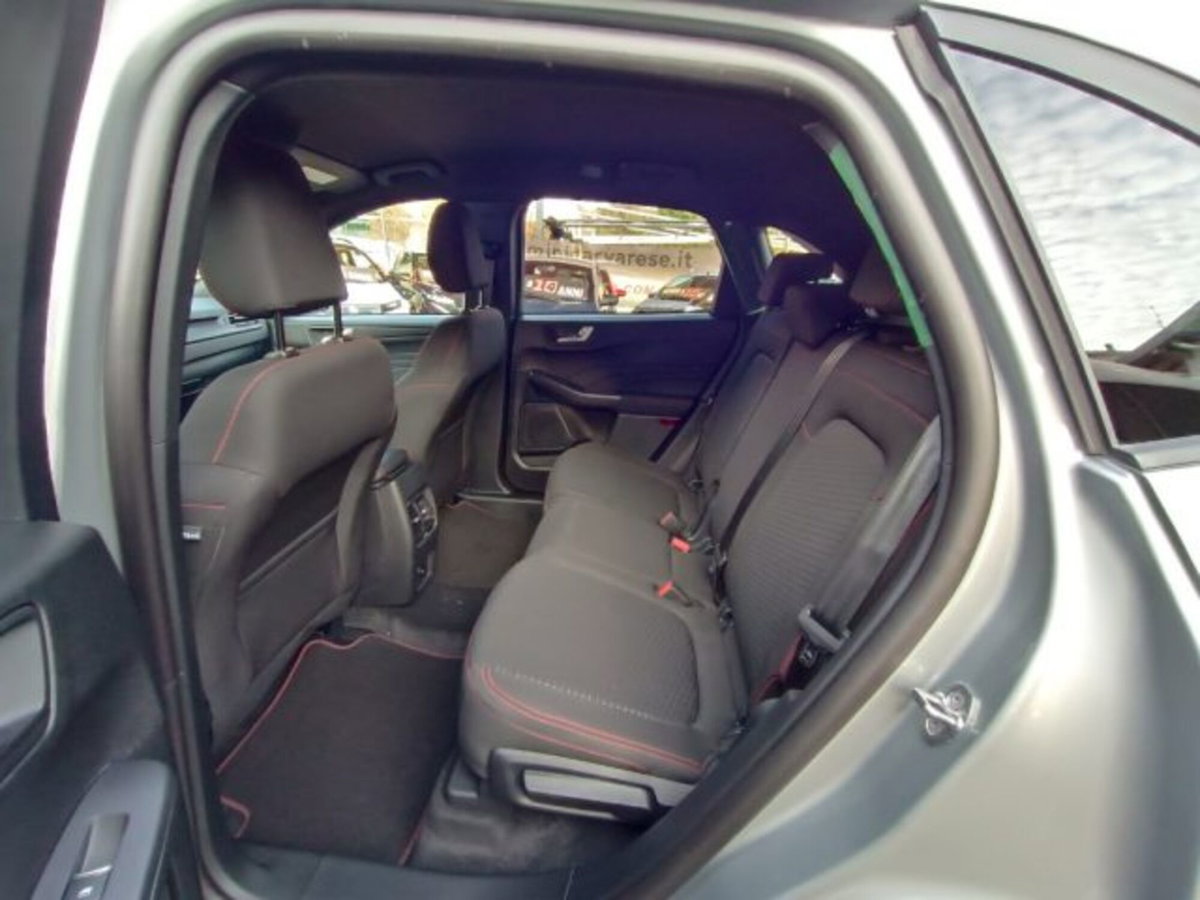 Ford Kuga 2.5 Full Hybrid 190 CV CVT 2WD ST-Line Design (13)