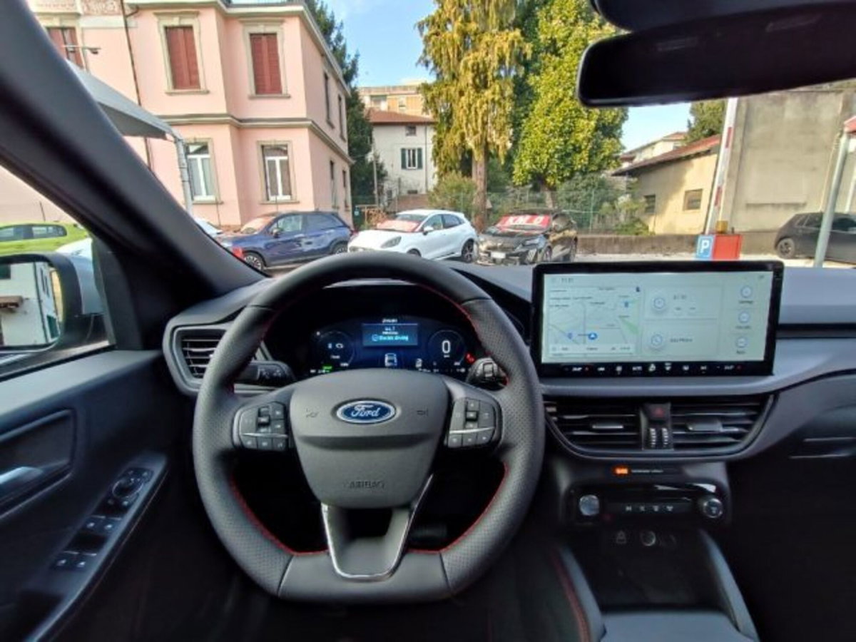 Ford Kuga 2.5 Full Hybrid 190 CV CVT 2WD ST-Line Design (14)