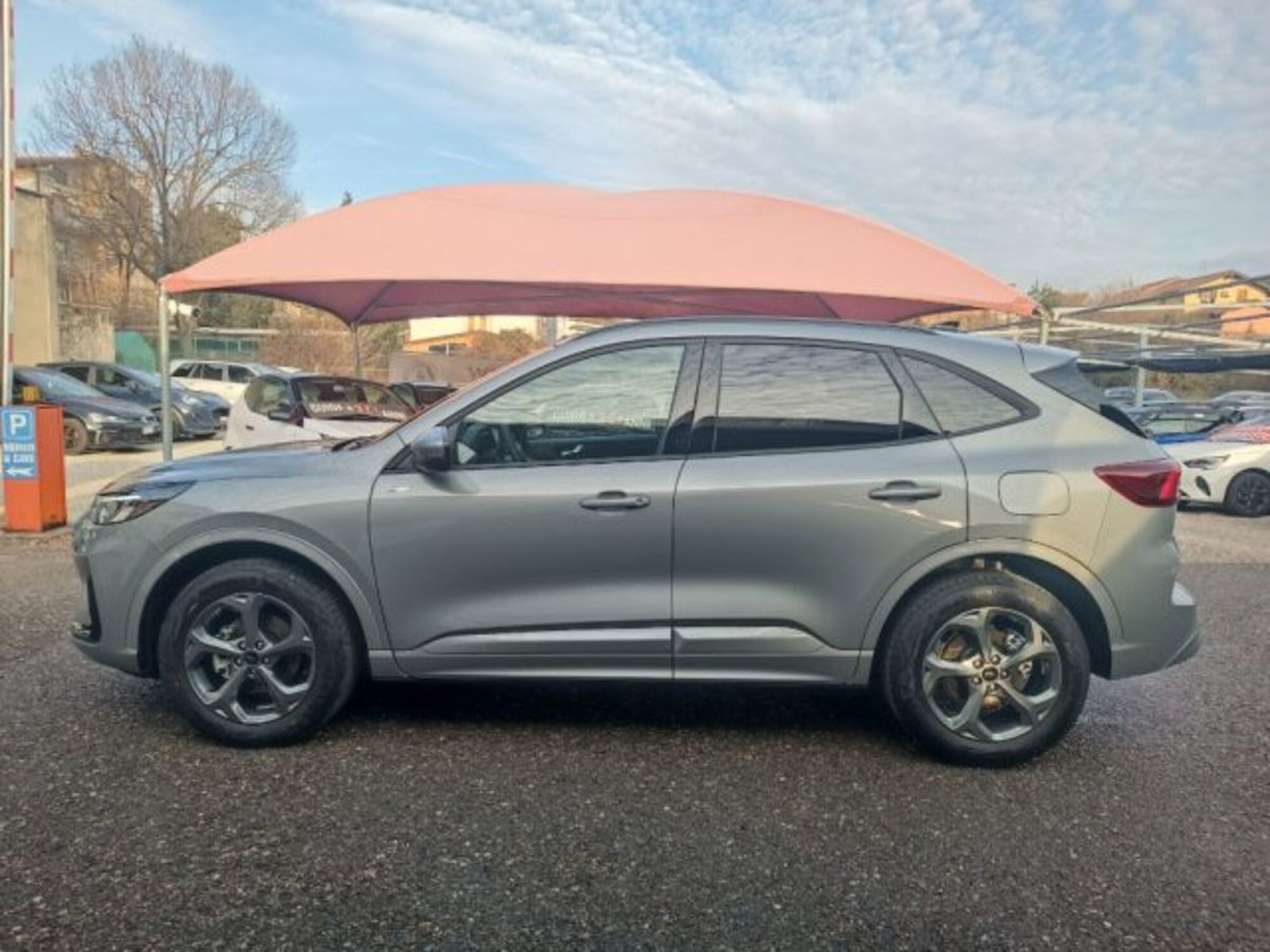 Ford Kuga 2.5 Full Hybrid 190 CV CVT 2WD ST-Line Design (4)