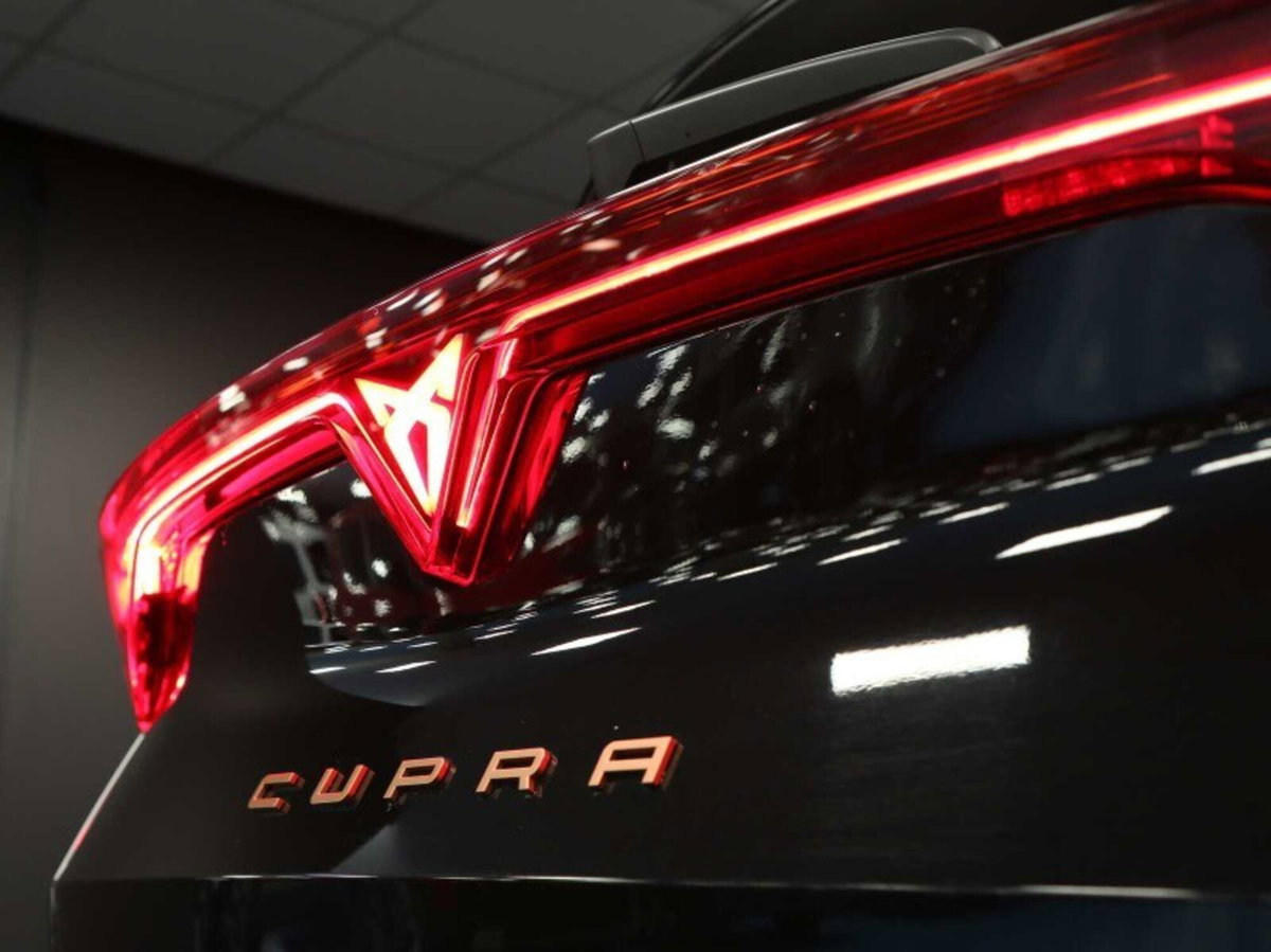Cupra Formentor 1.5 hybrid 150cv dsg (11)